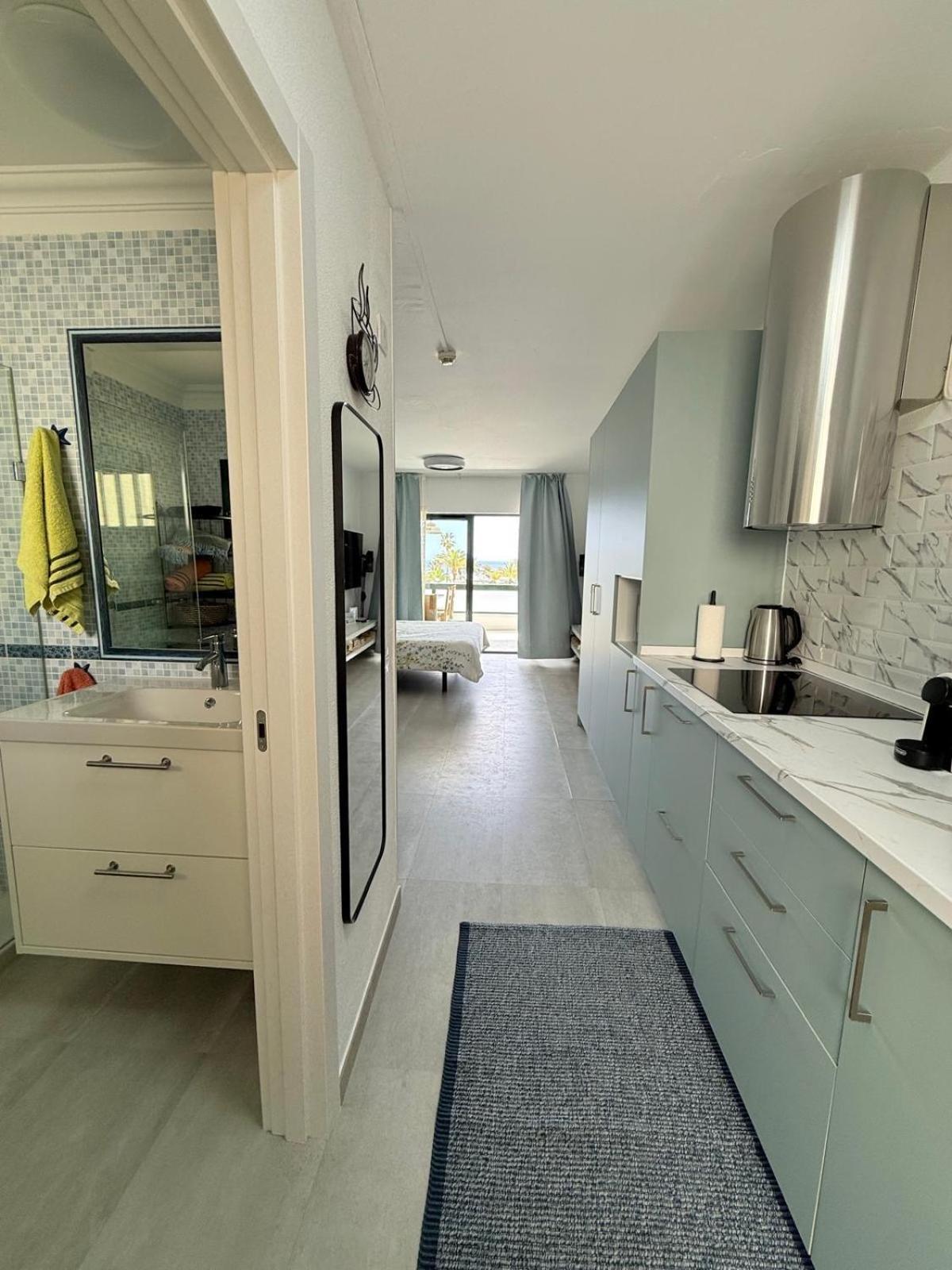 Al Sole Studios Residence Playa Roca 코스타 테기세 외부 사진